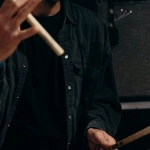 Музыкальное сопровождение и ритмы в онлайн казино